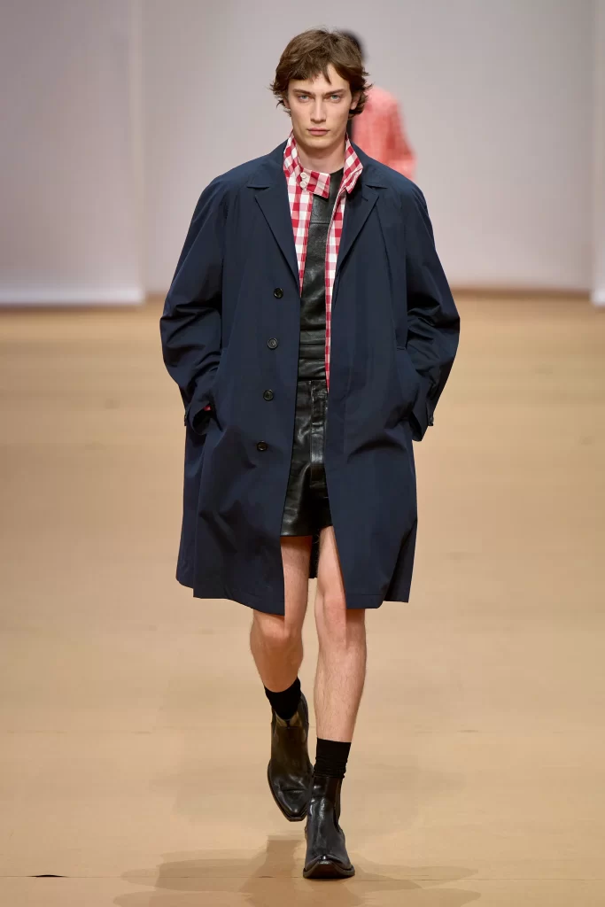 Prada mens spring 2023 credit gorunway