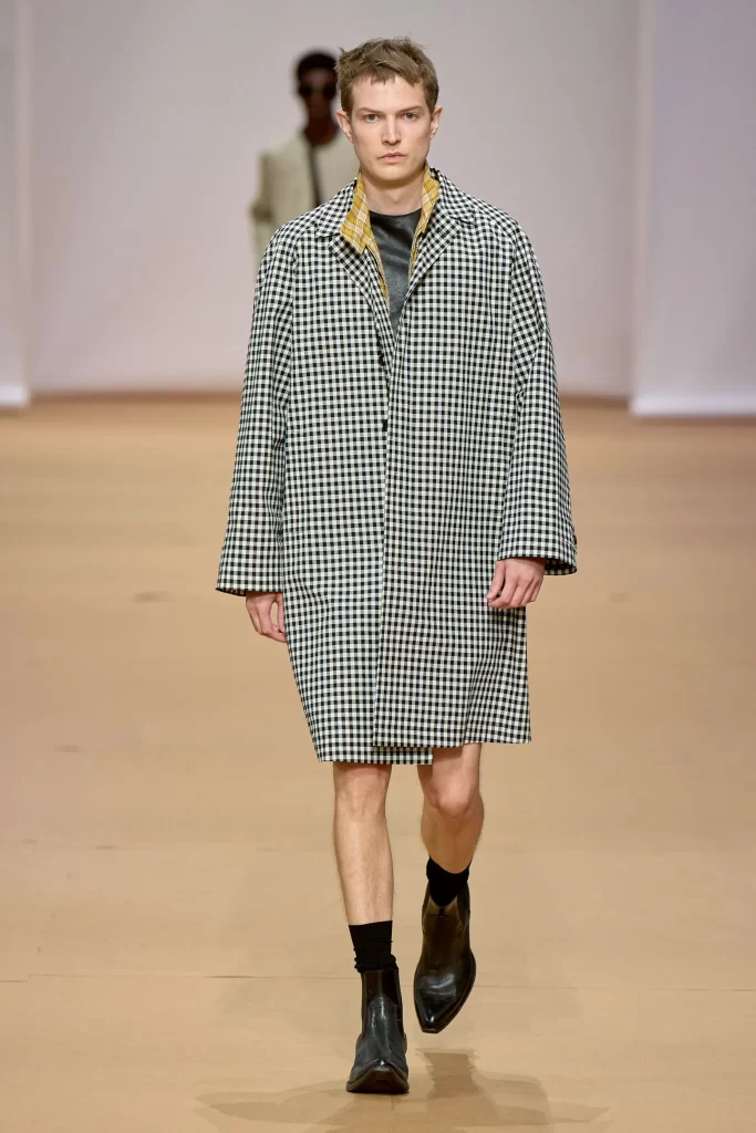 Prada mens spring 2023 credit gorunway