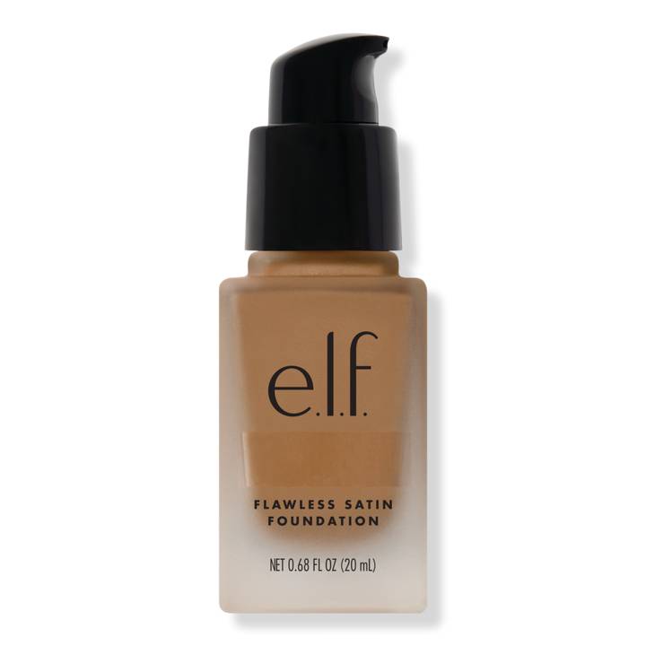 Elf Cosmetics Flawless Satin Foundation es una base líquida liviana que se mezcla naturalmente con la piel (e hidrata mientras lo hace). Bases de farmacia