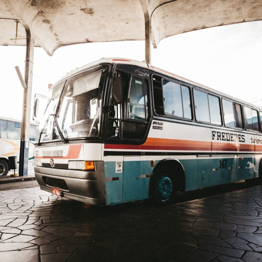 Desafíos del Transporte Público en Costa Rica: Enfrentando el Deterioro Urbano
