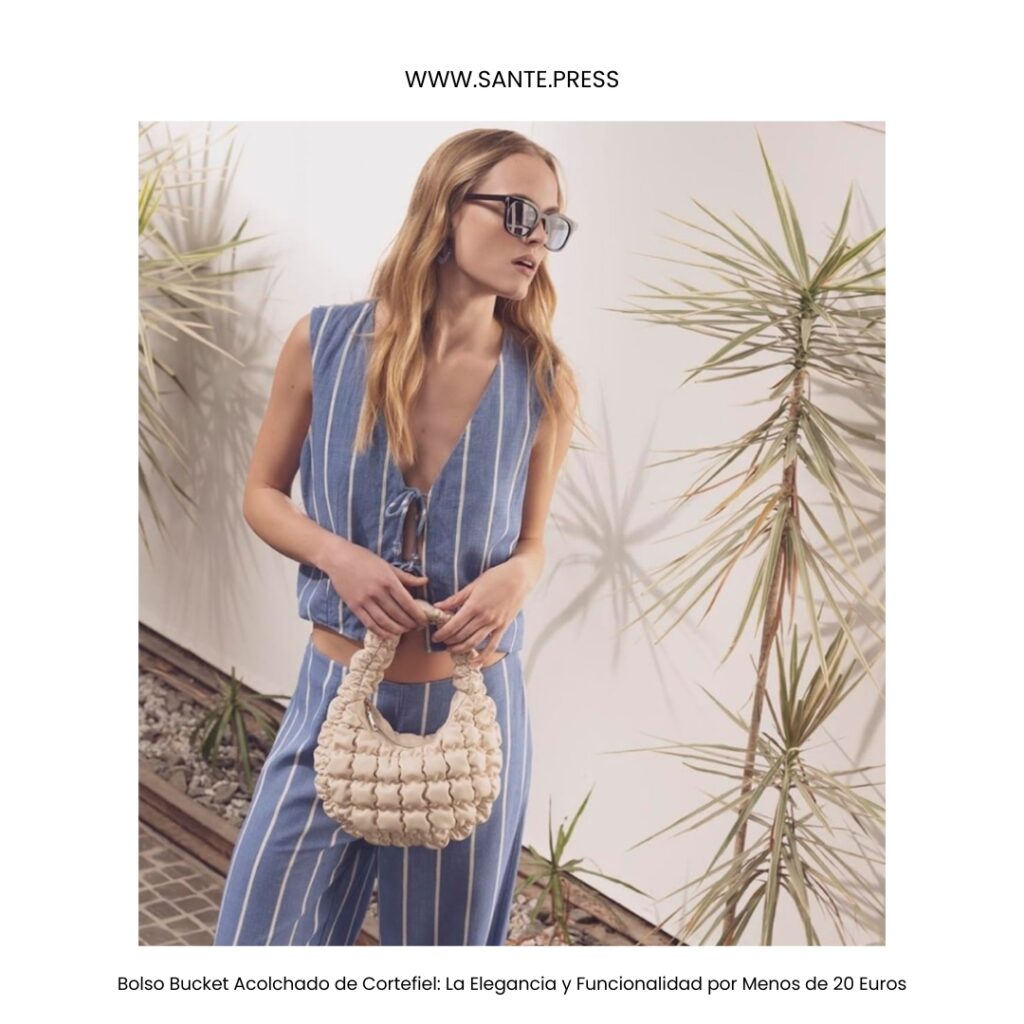 Bolso bucket acolchado de Cortefiel