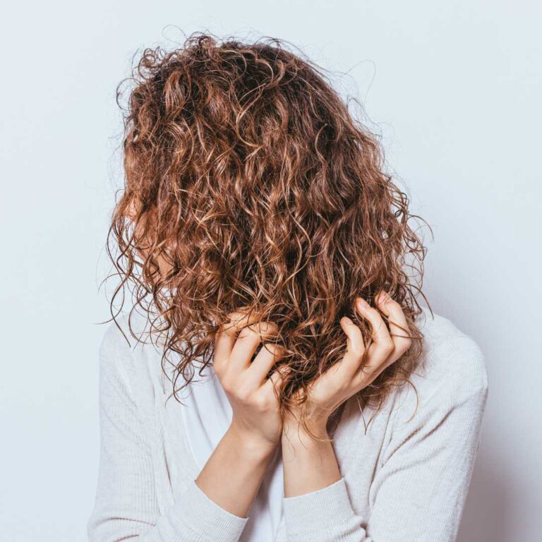 Aceites naturales para el cabello rizado Como nutrir e hidratar tus rizos 2