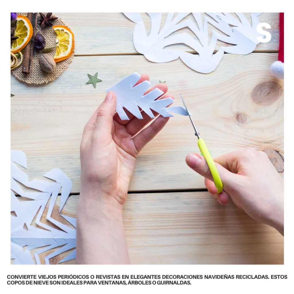 Decoraciones Navideñas Recicladas - Upcycled Christmas Decorations