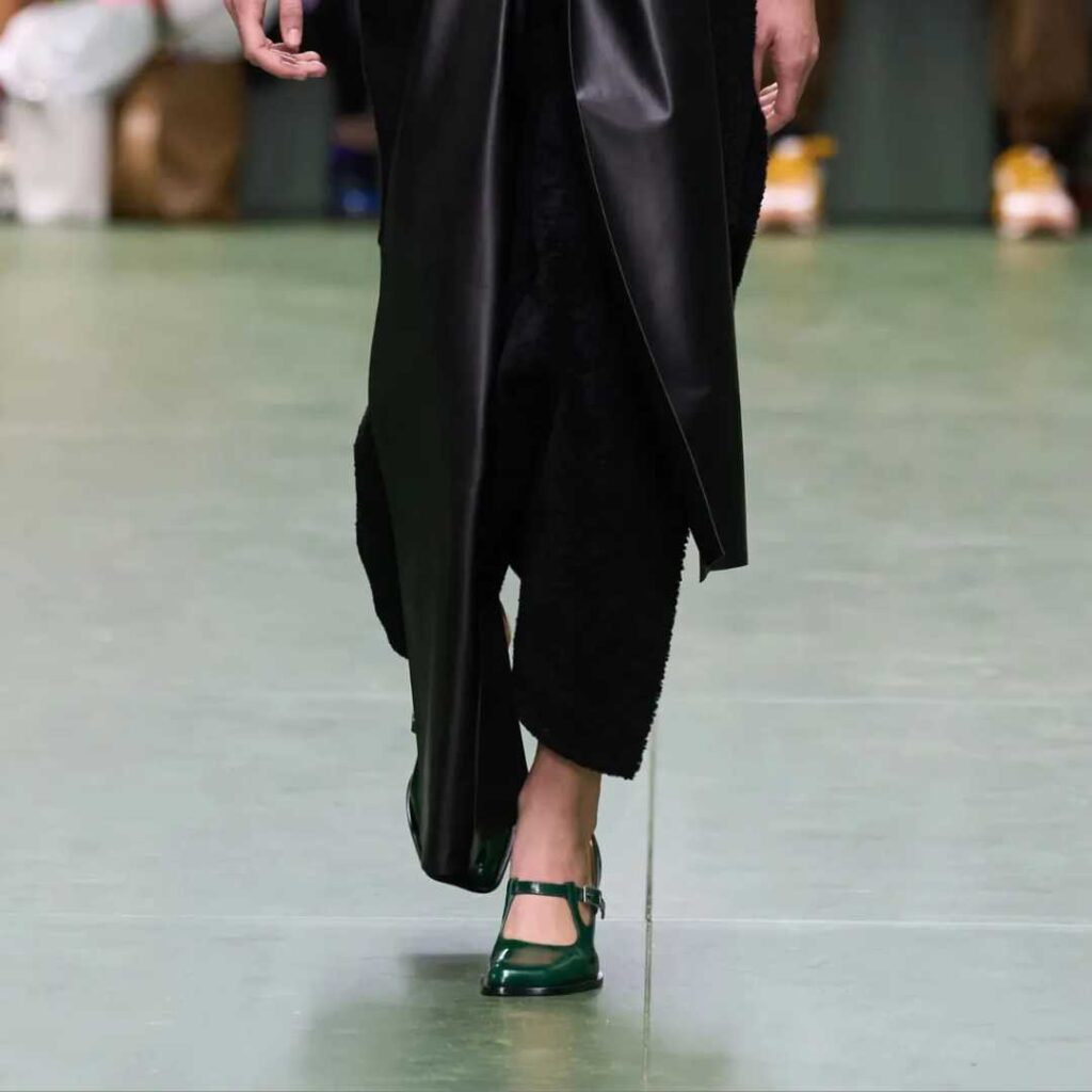Colores de botas y zapatos para Navidad que marcaran tendencia en 8