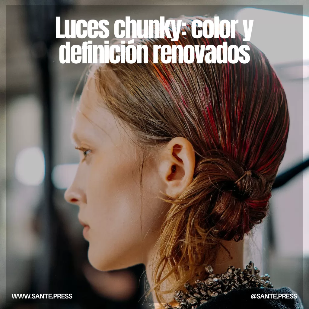 Estilo lucas chunky con colores degradados, añadiendo dimensión y frescura al moño de lado en 2025.