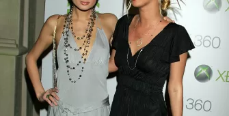 El moño de lado en 2025 - The side bun in 2025