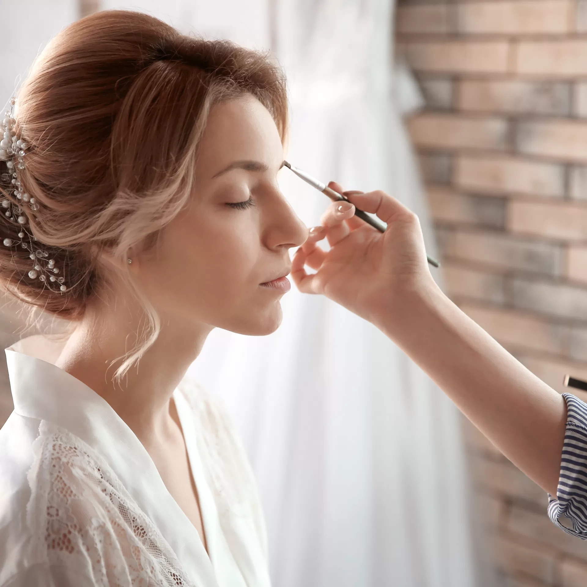 Tendencias en maquillaje para bodas lo que marcara el look de las novias este ano 6 scaled