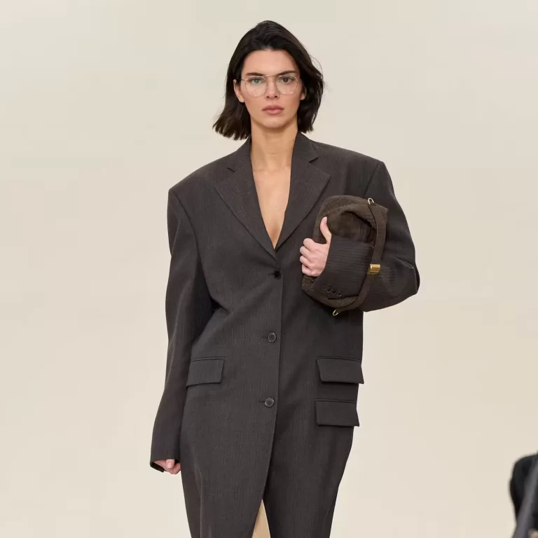 Regreso de la linea Collection de Calvin Klein La nueva era