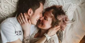 Autenticidad en la sexualidad femenina Cómo disfrutar sin fingir orgasmos