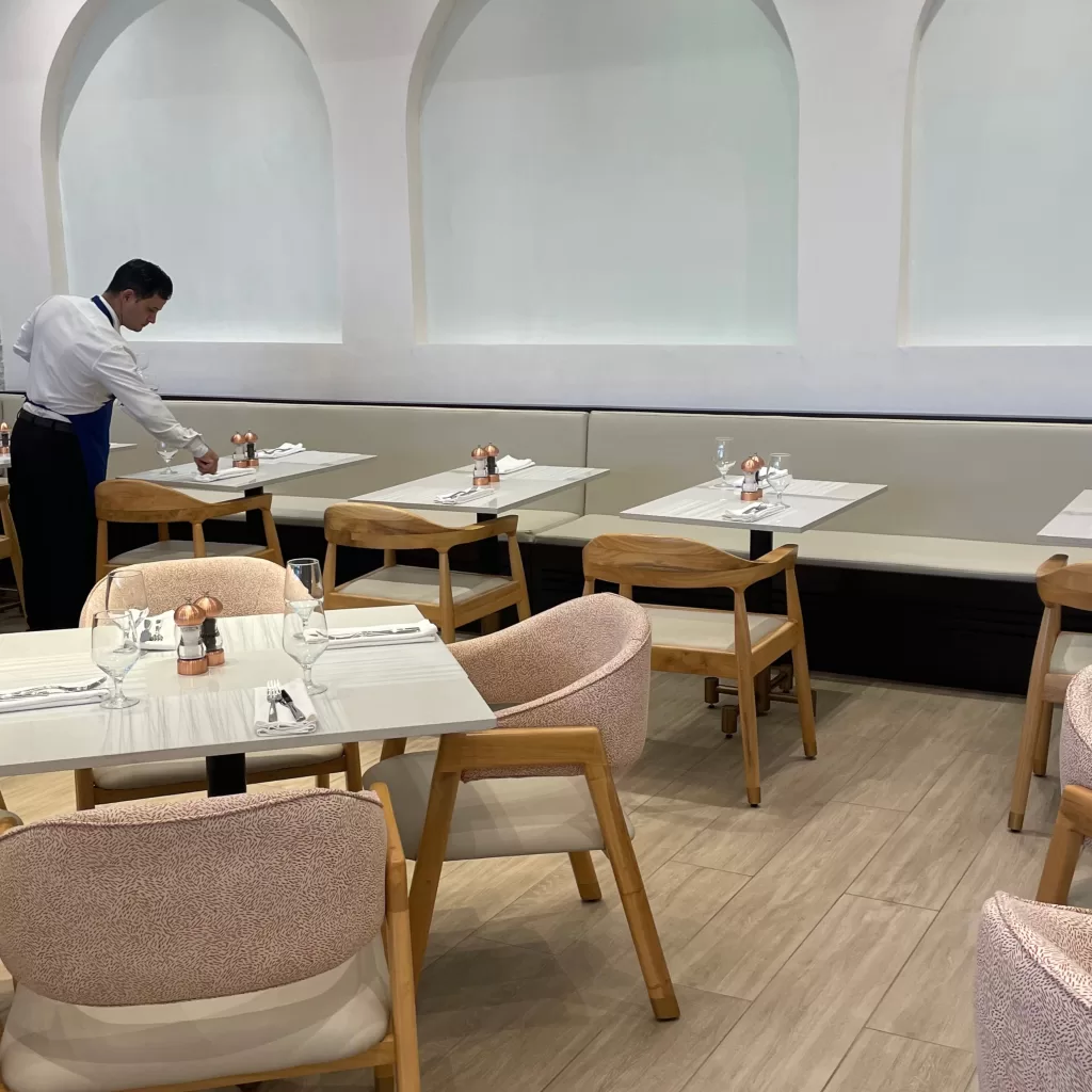 Renovación de The Market InterContinental IC
