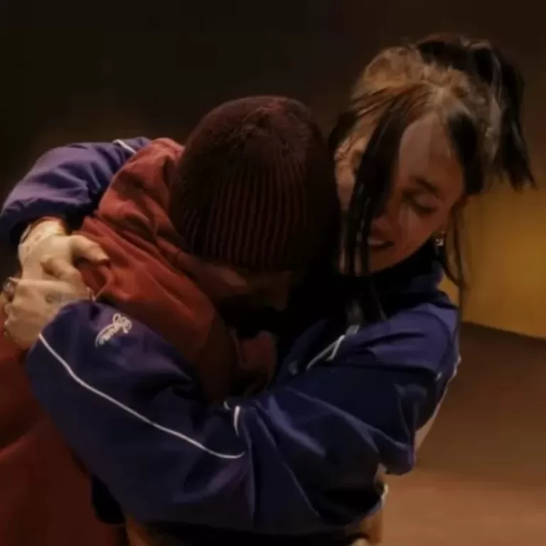 Billie Eilish en Coachella cuando una fan se convierte en la One Less Lonely Girl IC