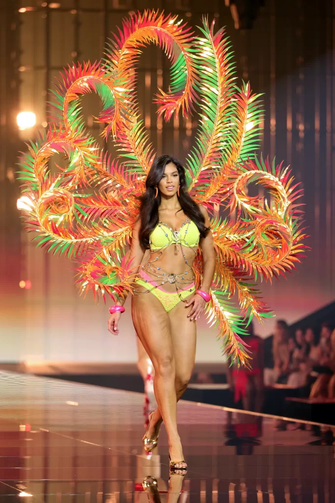 Victorias Secret 48 1 scaled