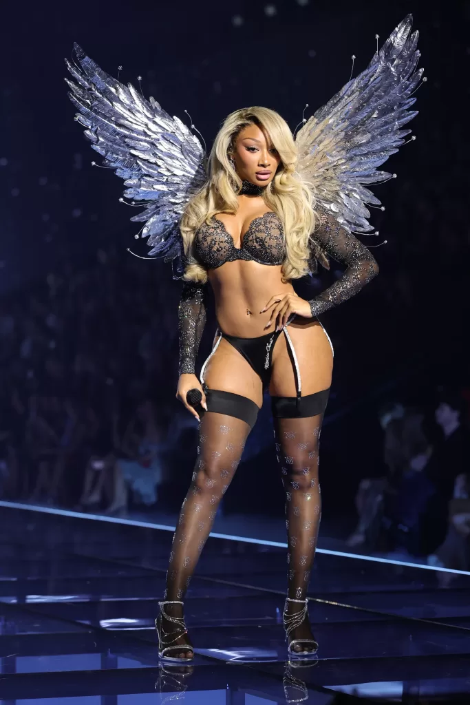 Victorias Secret 50 1 scaled